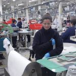 Orsi visita planta de airbags Joyson en San José, destacando su rol en empleo y exportaciones