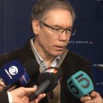 Vallcorba Subraya Mínimos Históricos en Riesgo País Tras Encuentro con la Mesa Política del Frente Amplio